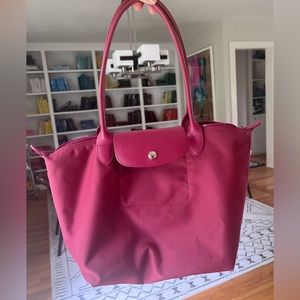 Magenta Medium Longchamp Tote